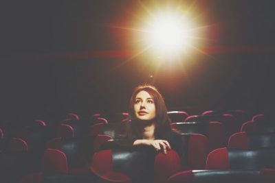 1人で映画を観に行くときはおばけに注意！？